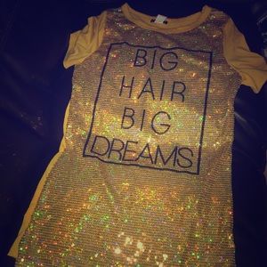 This can be worn as a shirt or dress ♥️